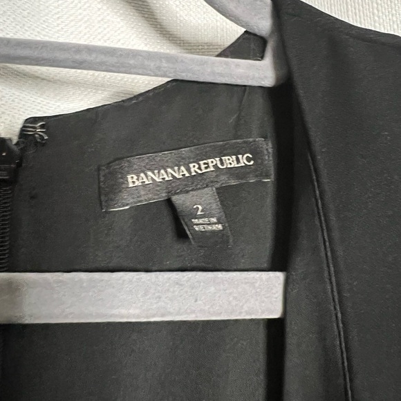 Banana Republic Black V Neck Jumpsuit Medium - Picture 3 of 10